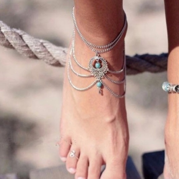 Silvertone Anklet w/faux Turquoise stones - Picture 3 of 5